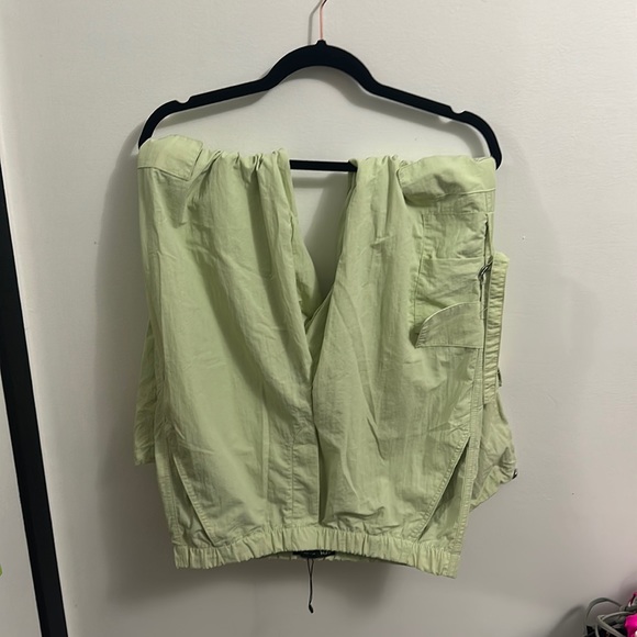 🌷Zara Medium Pale Green Cargo Pants - Picture 1 of 6